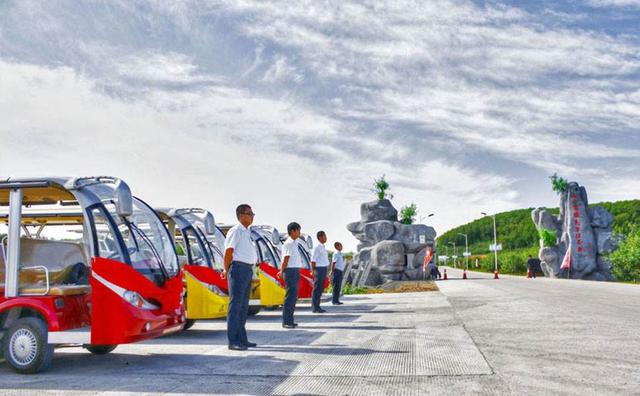 旅游景區(qū)運(yùn)營(yíng)管理的標(biāo)準(zhǔn)化與差異化